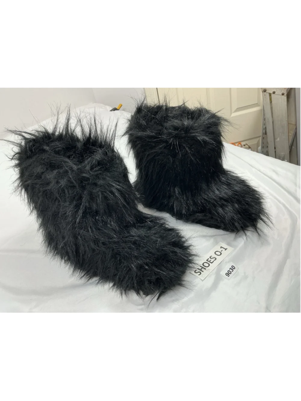 Womans Excellent Furry Pullon Indoor Outdoor Ankle Boots Eu 42 Us 11.5 Black